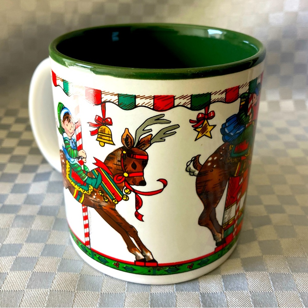 Vintage Potpourri Press Christmas Design Coffee/Tea Mug Made in Corea 1987